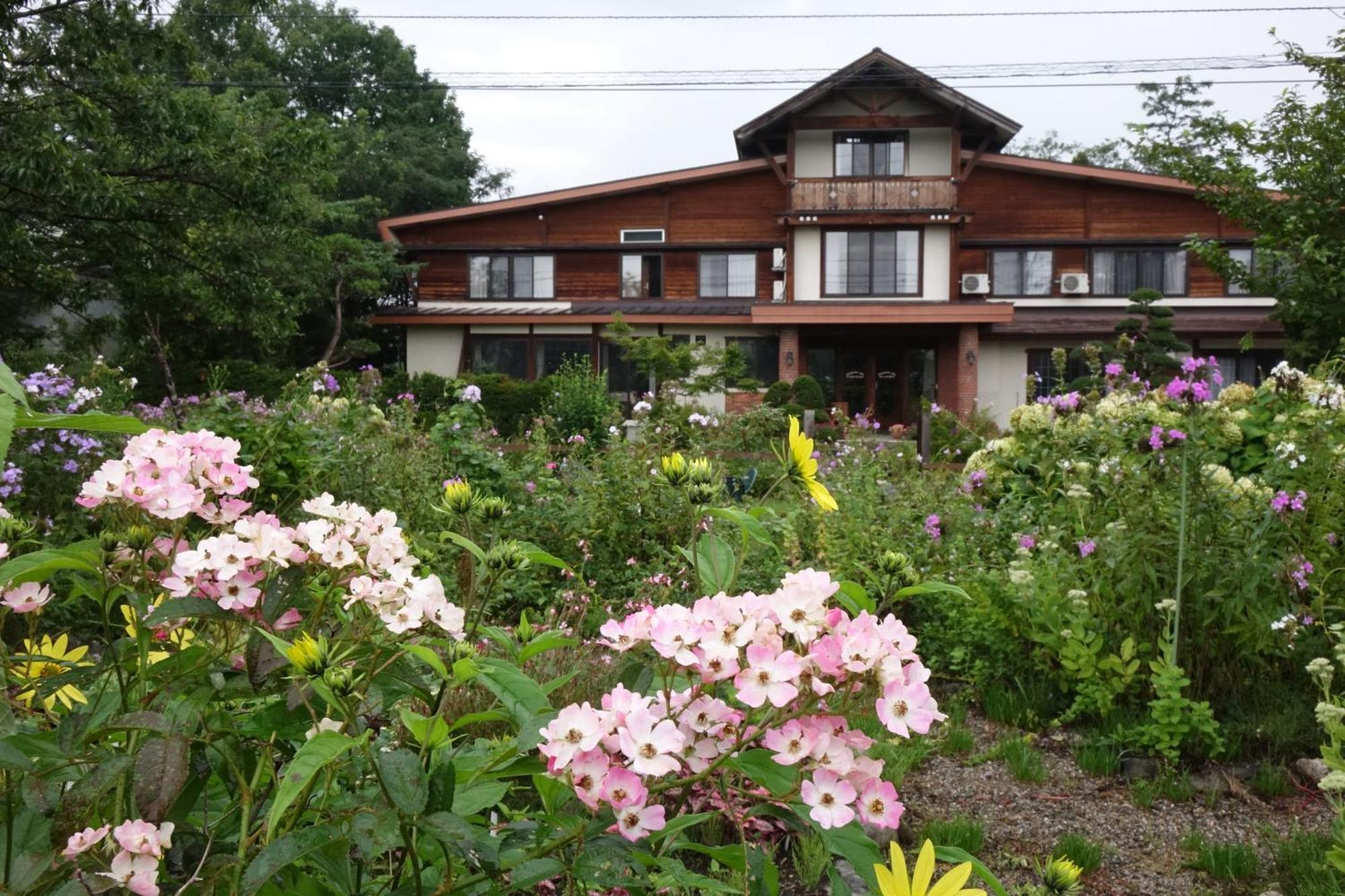 Country Inn Kashiwabara Hakuba Exterior foto